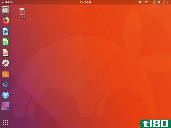 Ubuntu 17.10 with the Ubuntu desktop environment