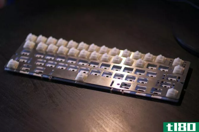 build custom mechanical keyboard - keyboard plate