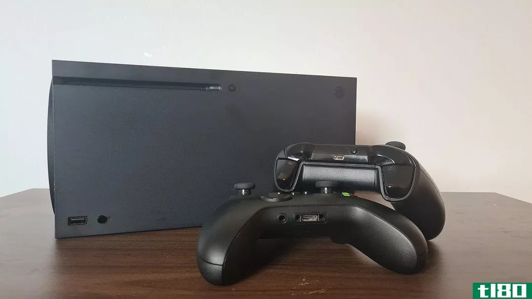 Xbox Series X with Pads