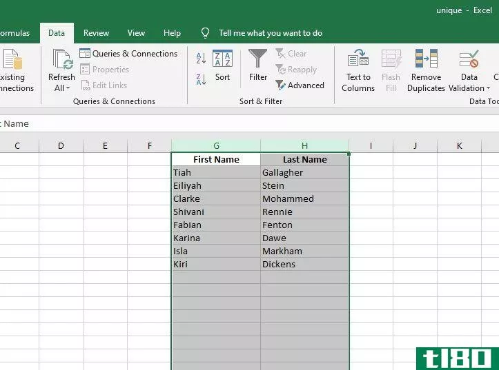 Remove duplicates in Excel in two columns