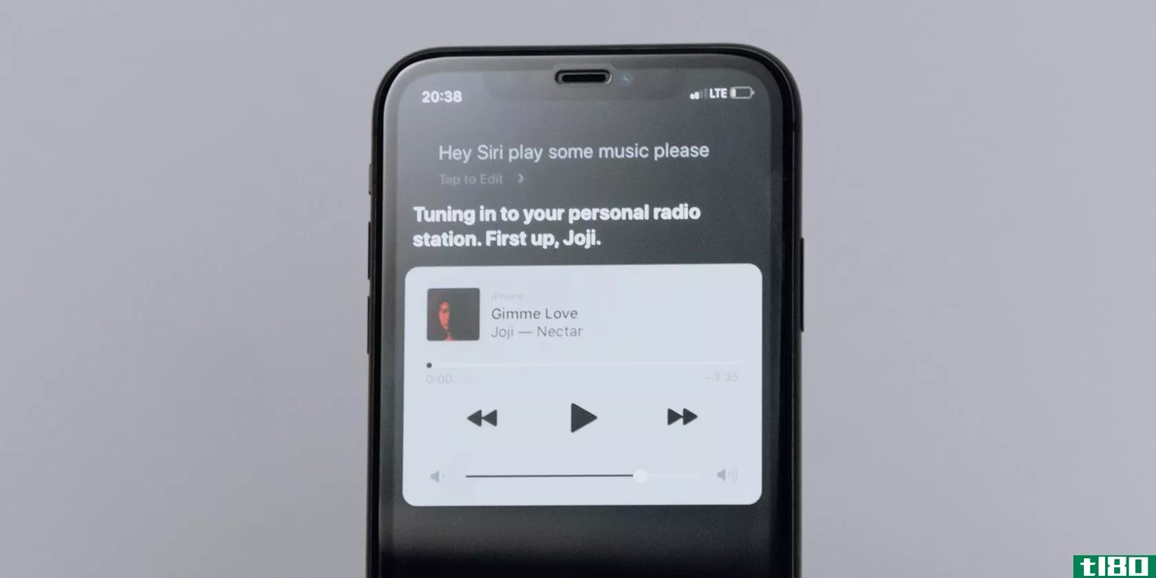disable siri featured