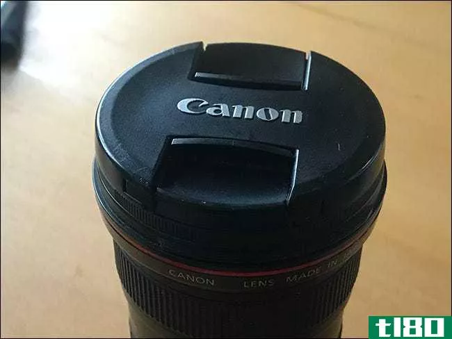 如何保持相机镜头的清洁