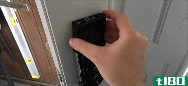 如何安装和设置kwikset **artcode门锁