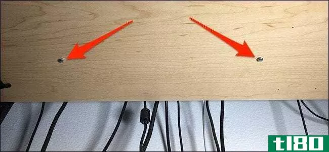 如何整理你桌下的所有电缆