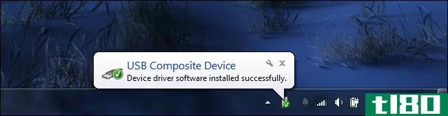 您应该使用windows提供的硬件驱动程序，还是下载**商的驱动程序？