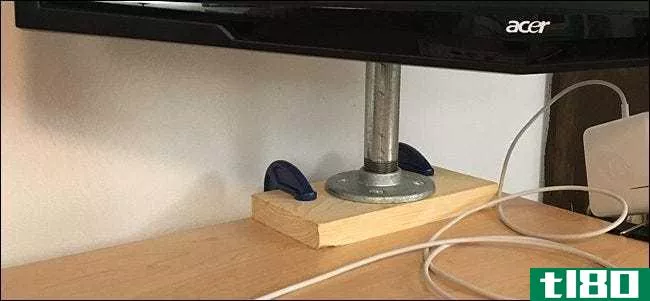 如何建立自己的显示器安装夹到任何书桌