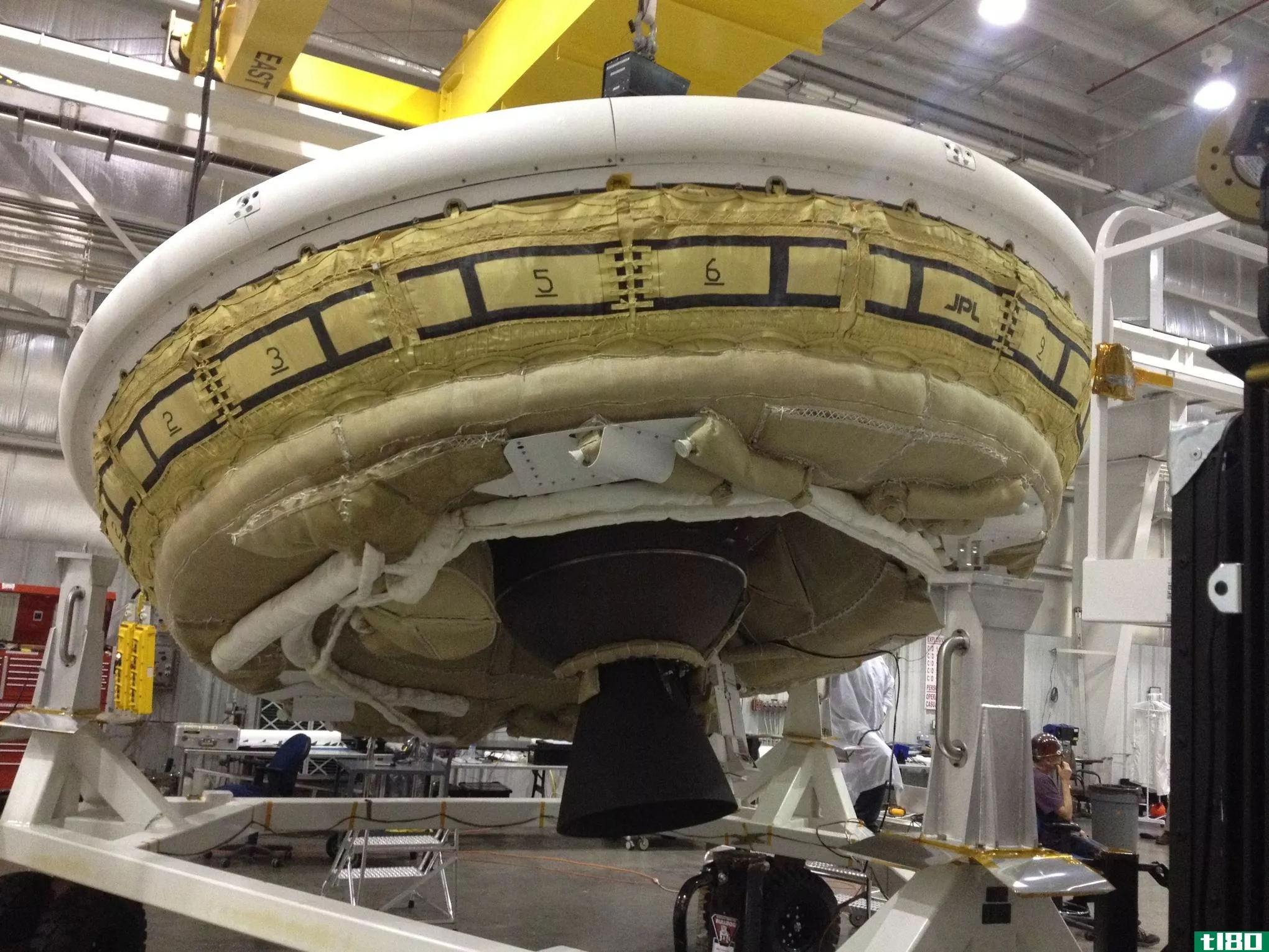 美国宇航局的新飞碟可以帮助我们登陆火星