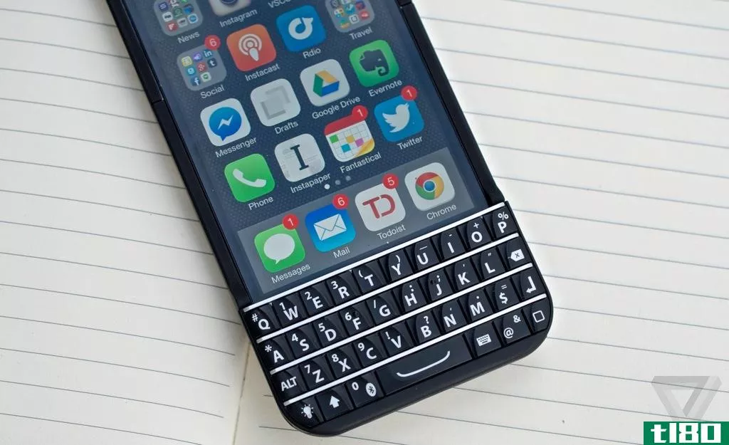 黑莓赢得法院命令禁止销售打字错误iphone键盘案