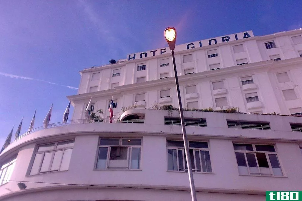 里约的“幽灵旅馆”在世界杯前空无一人，令人难以忘怀