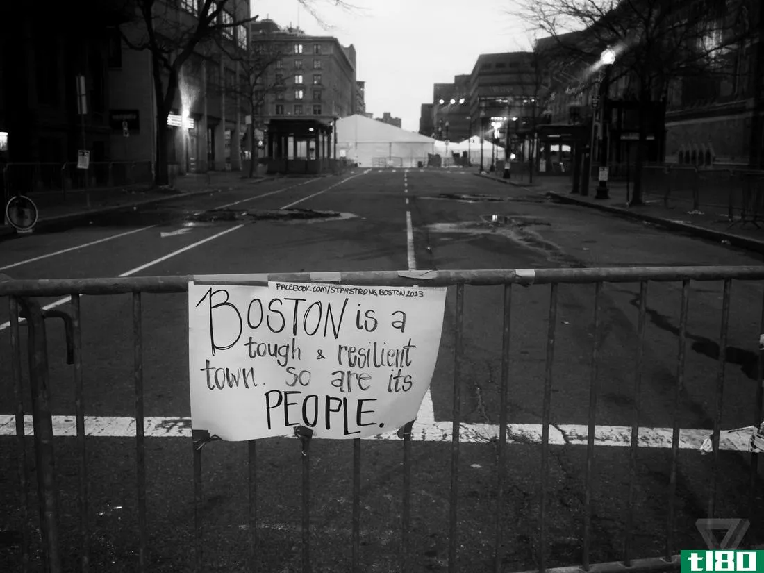 波士顿马拉松在去年的爆炸事件后加强了比赛规则