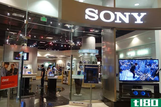 索尼将在年底前关闭美国大部分零售店
