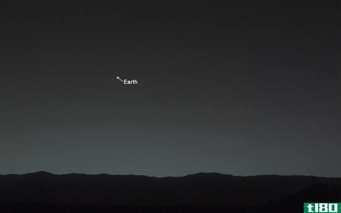 好奇号照片将地球和月亮塑造成火星天空中的“晚星”