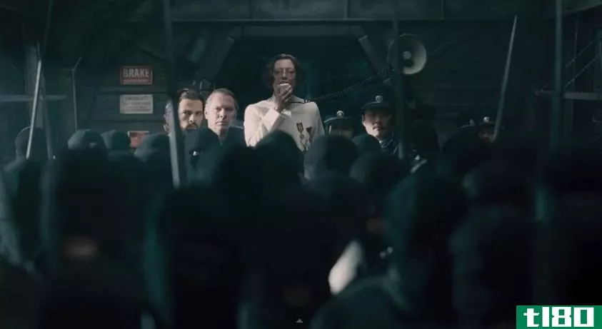 《穿雪人》的新预告片让美国队长坐上了从地狱来的火车