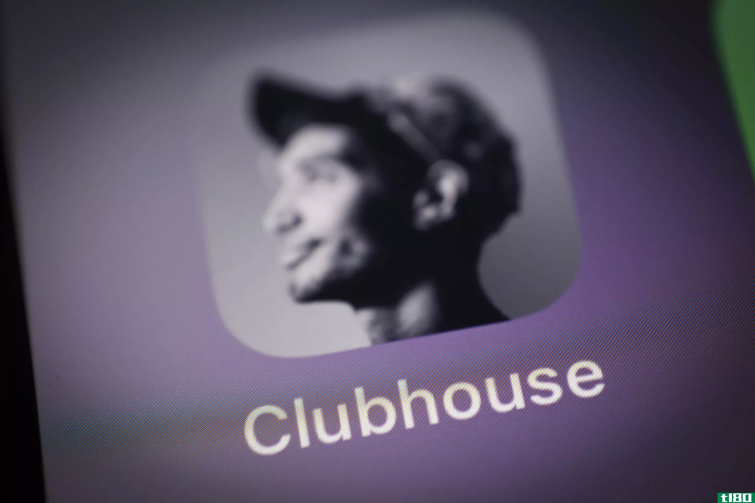 clubhouse的新的直接支付方式让你向创作者扔硬币，他们得到100%