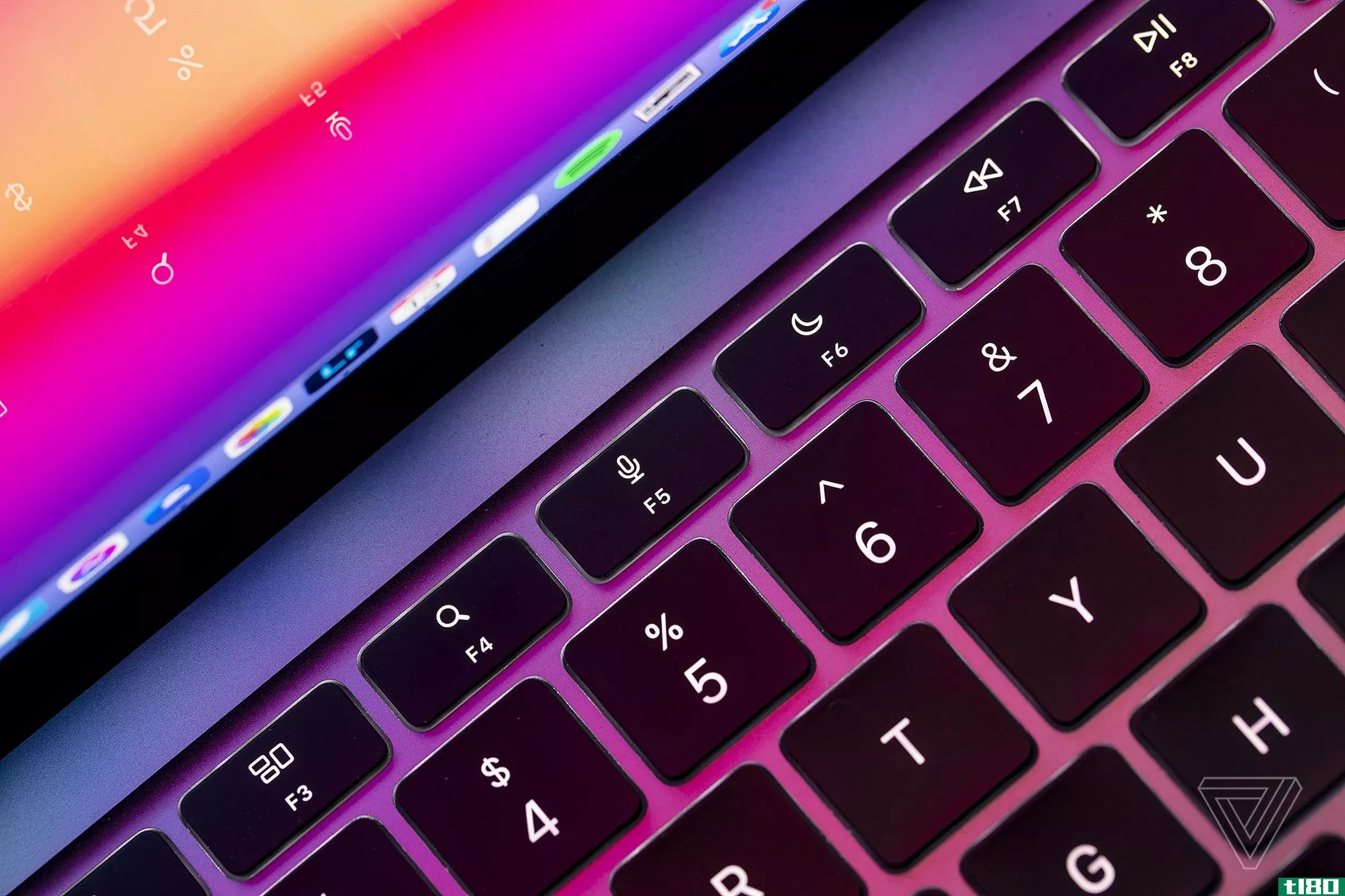 愤怒的macbook用户因蝴蝶键盘套装获得集体诉讼资格
