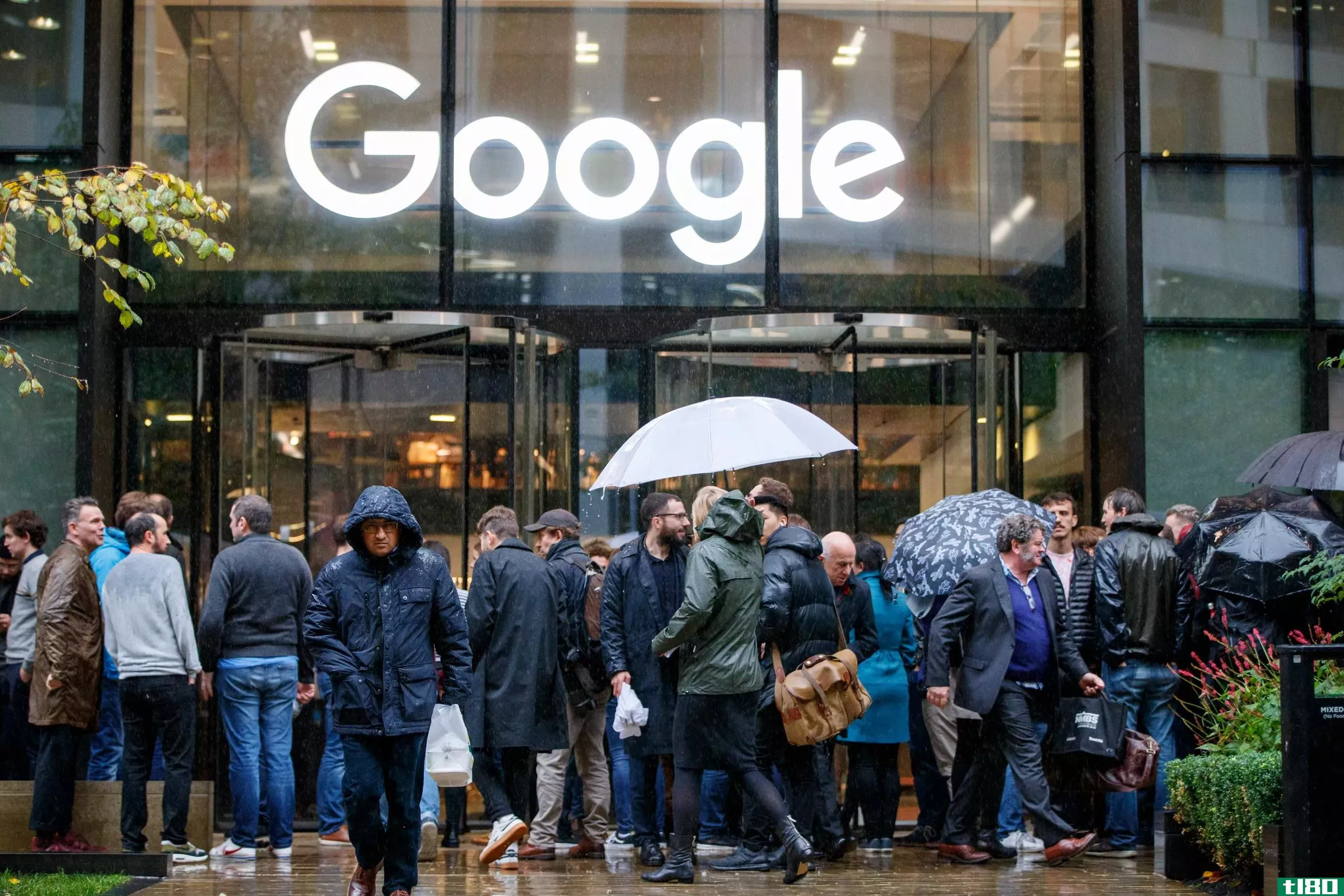 美国劳工委员会指控，谷歌在解雇工人之前非法监视工人