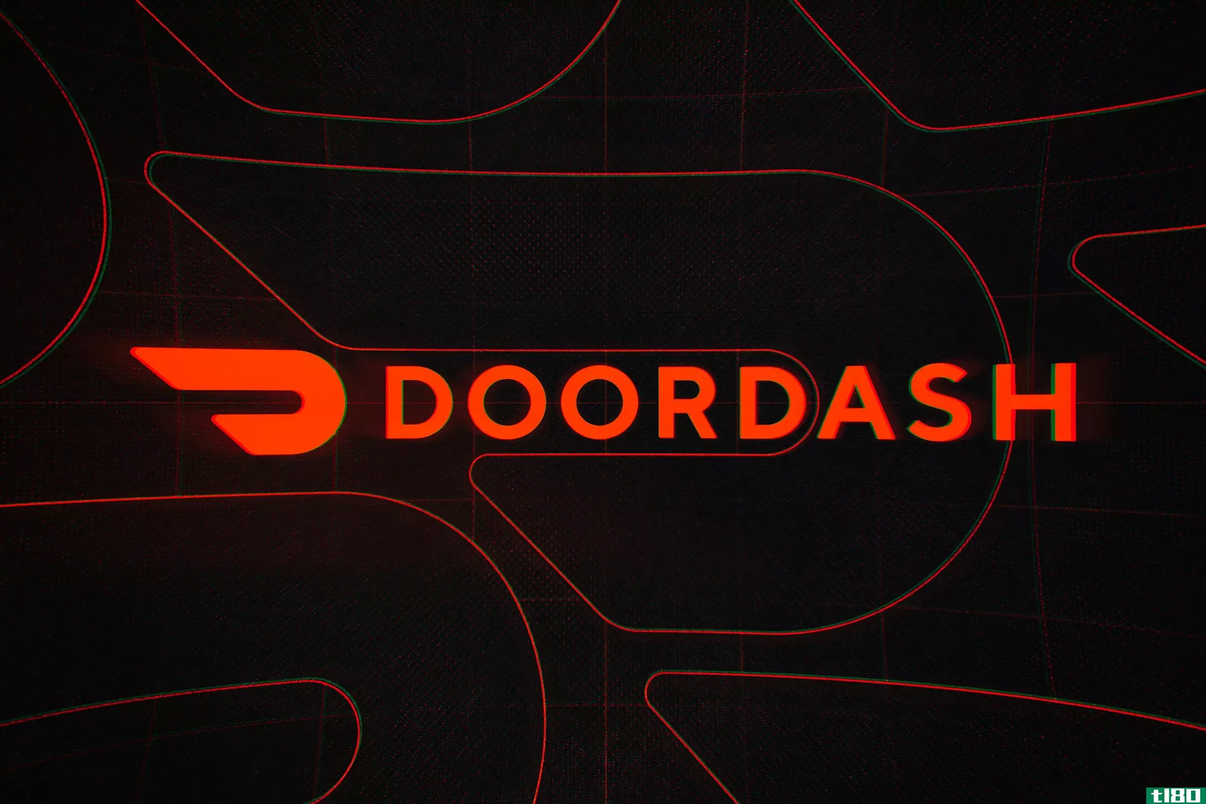 doordash推出在线dashmart便利店，销售零食和杂货