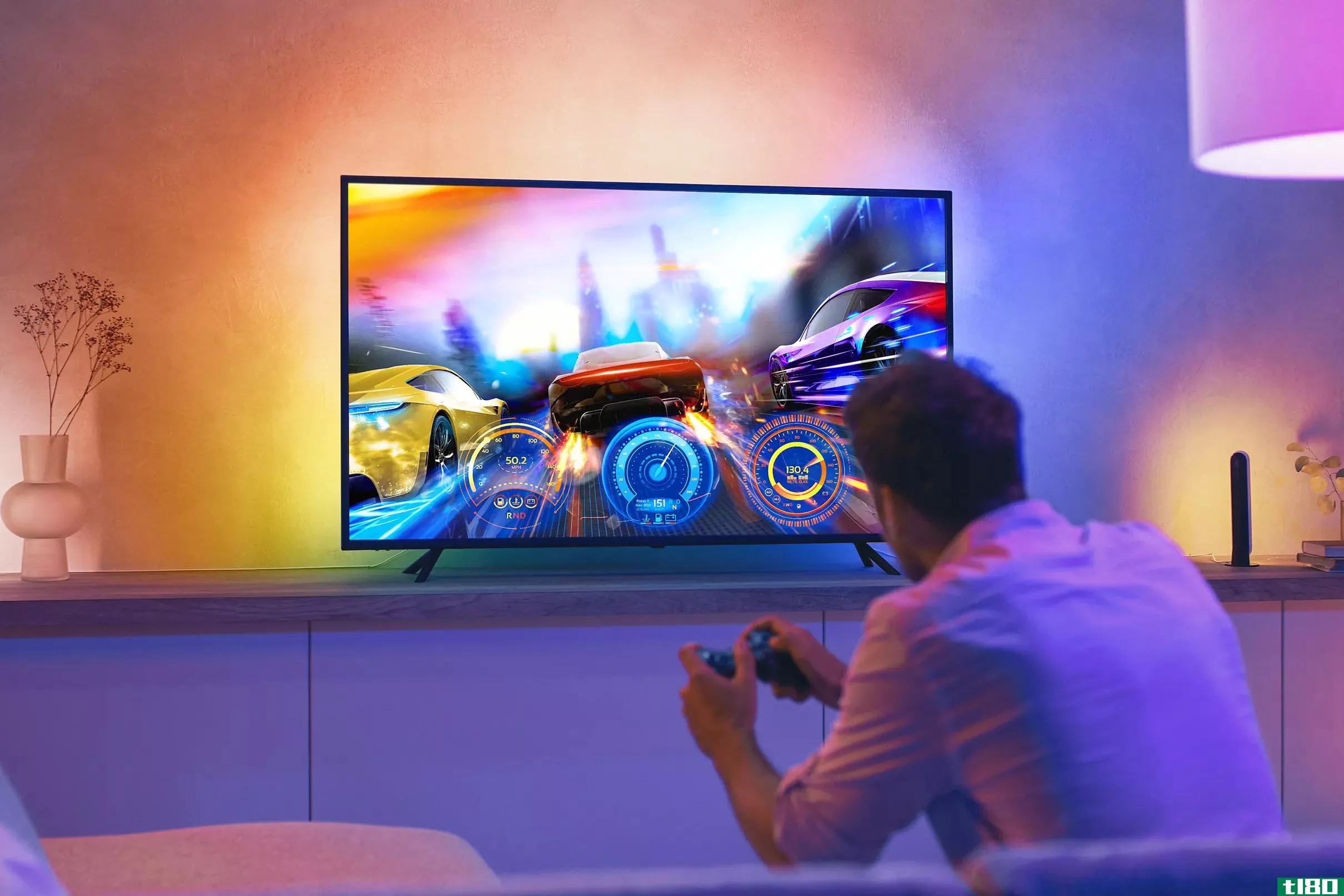 新的飞利浦色调光带安装到您的电视和同步什么是在屏幕上