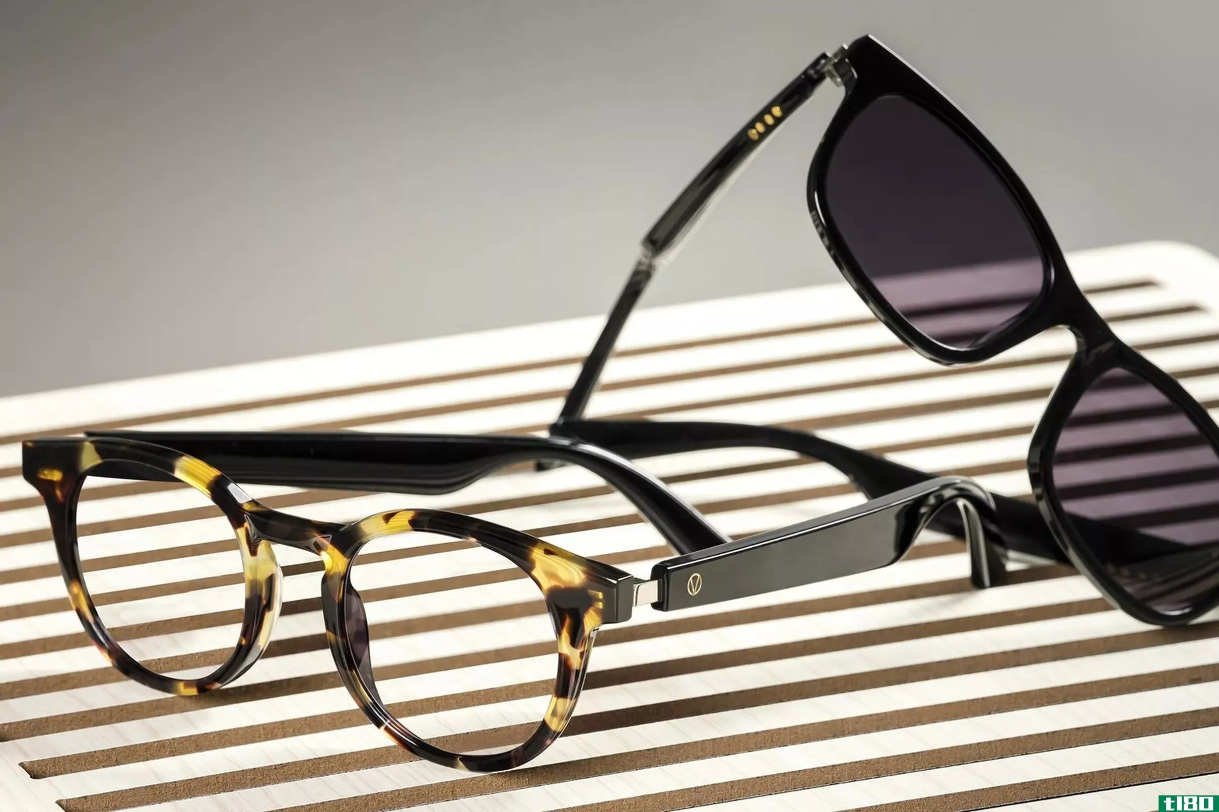 vue最终推出了kickstarter智能眼镜，并首次推出售价179美元的新vue lite