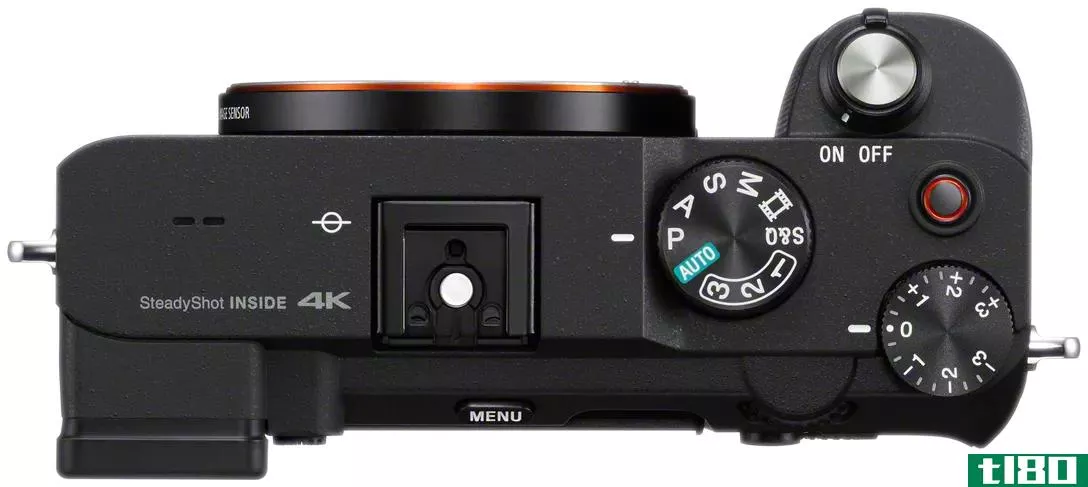 索尼宣布售价1799美元的a7c紧凑型全画幅无镜相机