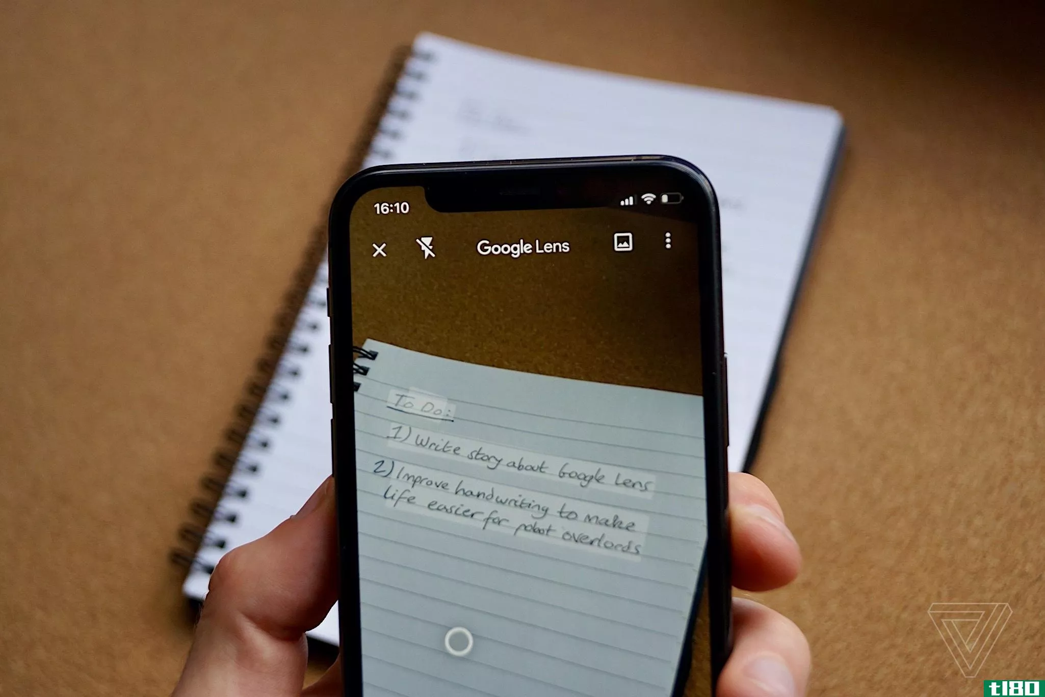 谷歌镜头现在可以复制和粘贴手写笔记到您的电脑