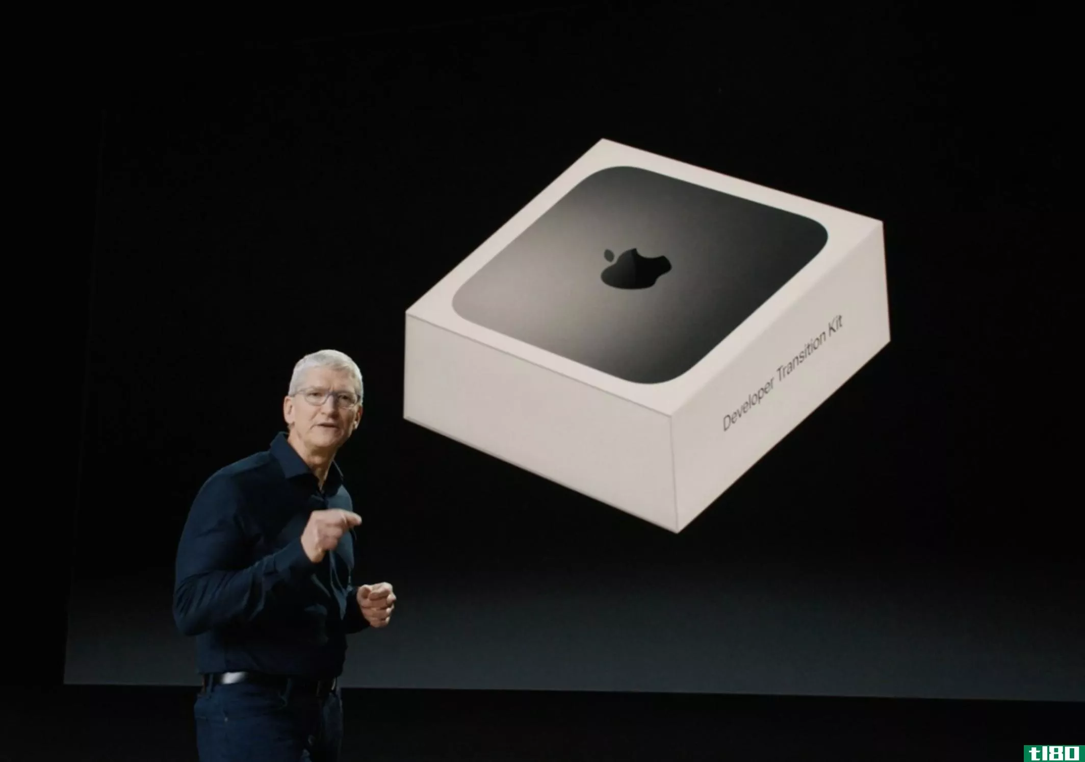 苹果宣布推出由自己的芯片为开发者提供动力的macmini
