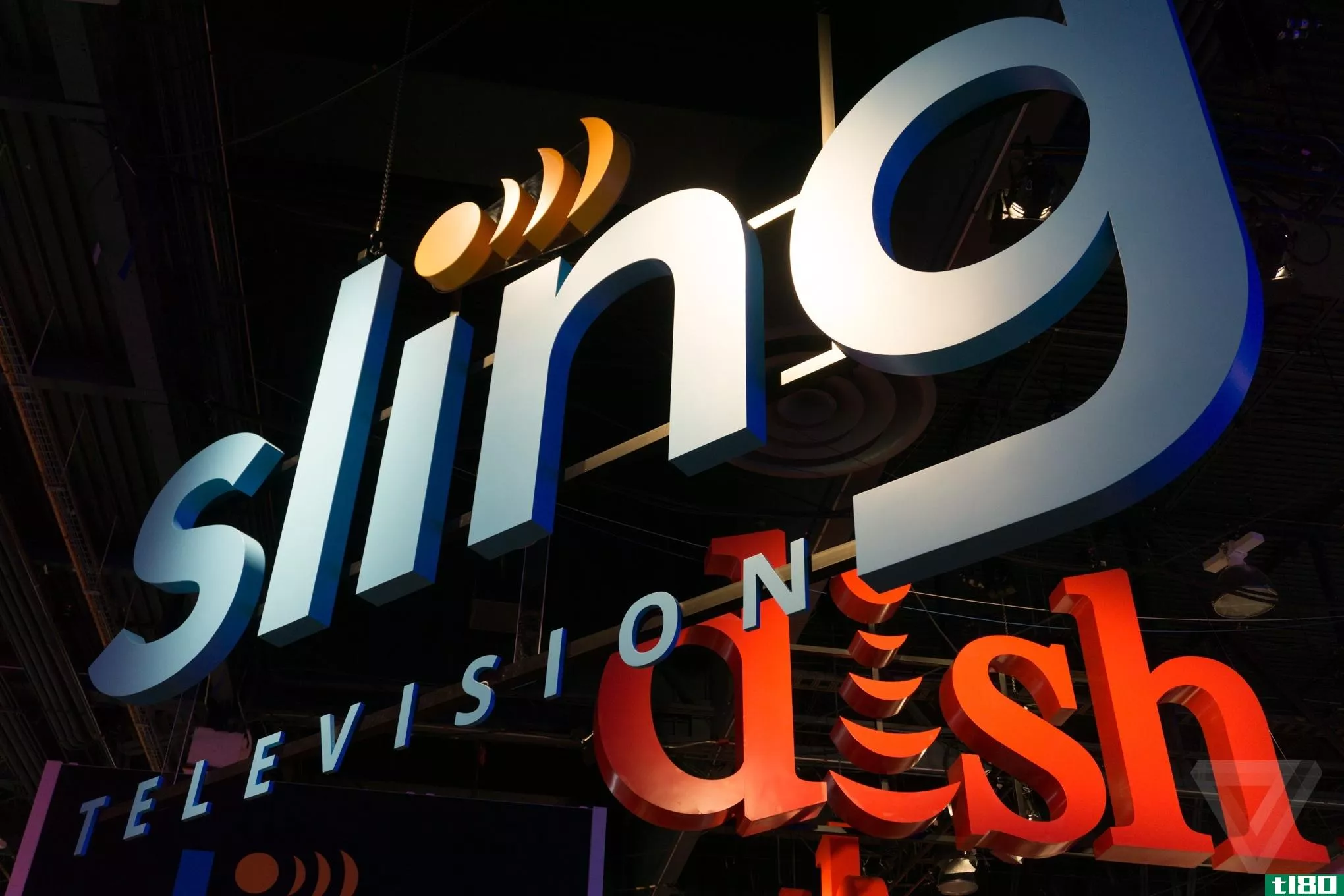 随着流媒体竞争的加剧，sling tv首次失去了用户