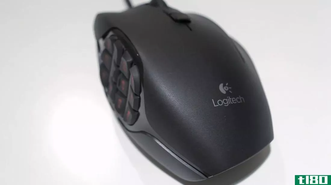 罗技宣布g600 mmo游戏鼠标20个可编程按钮，rgb发光拇指垫