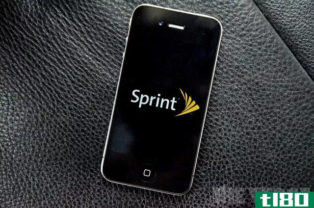 sprint将从周五开始通过其在线商店销售iPhone4（更新）
