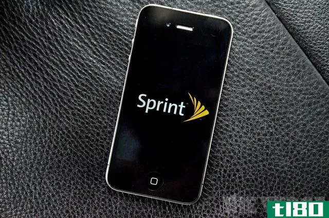 sprint将季度亏损减半至7.67亿美元，再销售150万部iphone