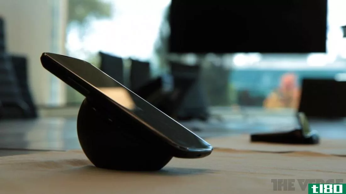 谷歌Nexus4的无线充电球灵感来自palm的试金石