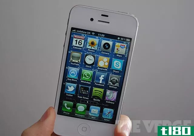 《华尔街日报》称，下一代iphone将使用手机技术生产更薄的屏幕