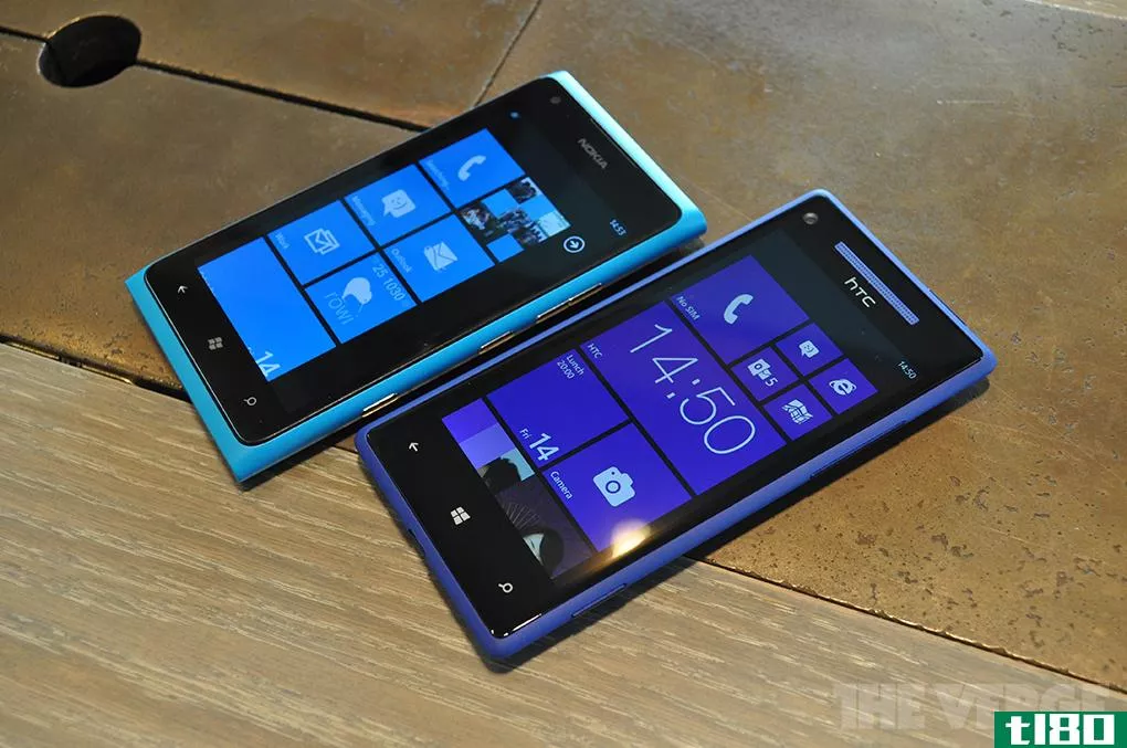 htc 8x vs lumia 920：诺基亚和htc为windows phone 8皇冠争分夺秒