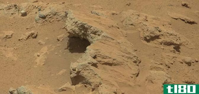 美国宇航局的好奇号探测器在火星上发现了古河的证据