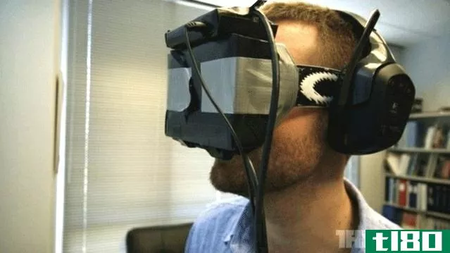在新的管理下，oculus打算将虚拟现实耳机商业化