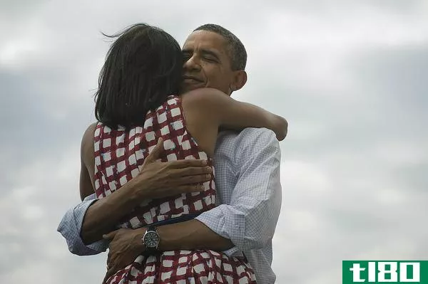 奥巴马的“又四年”胜利照片已经是有史以来最受转发和喜爱的照片