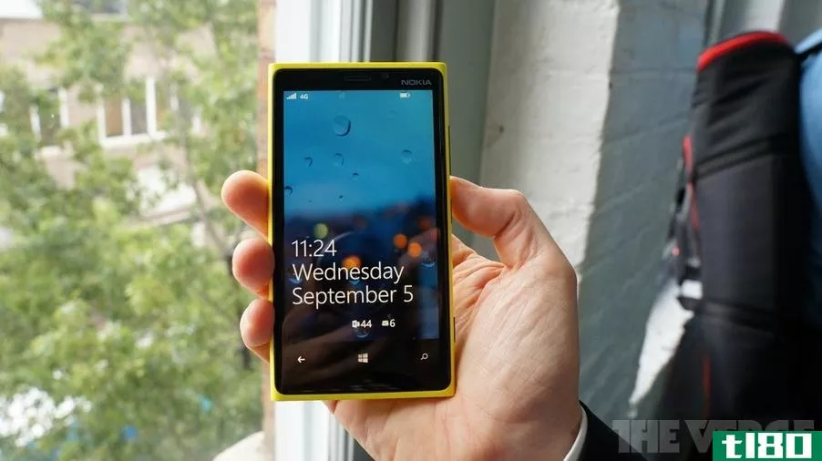 诺基亚lumia 920动手预览、图片和视频