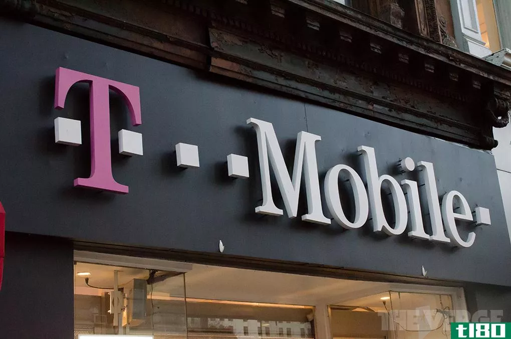 t-mobile被勒令重新聘用一名员工，据称该员工投诉欺诈金额高达数百万美元