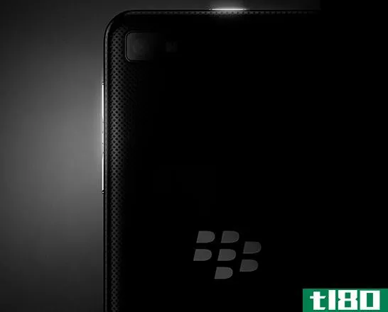 rim发布了新款blackberry 10手机的第一张预告照