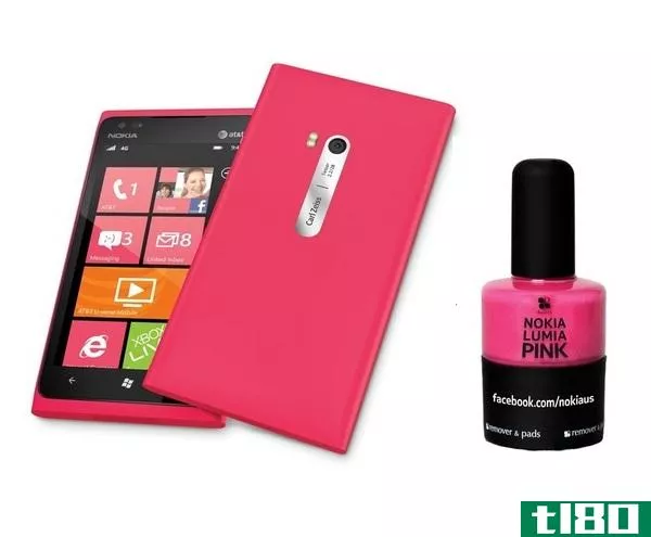 诺基亚推出与粉色lumia 900相配的指甲油