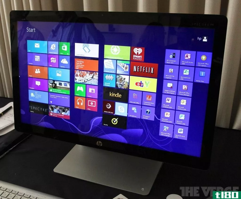 惠普宣布推出幽灵一号，一个Windows8一体机，放弃触摸屏的触摸板