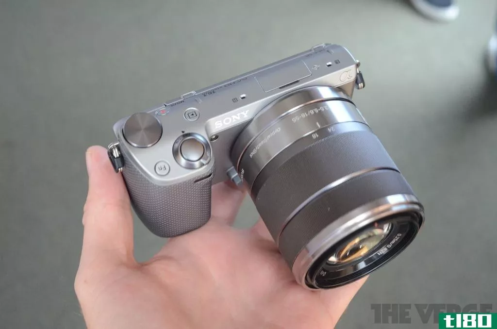 索尼宣布推出nex-5r无镜相机，配备wi-fi、更好的焦距和更多控制