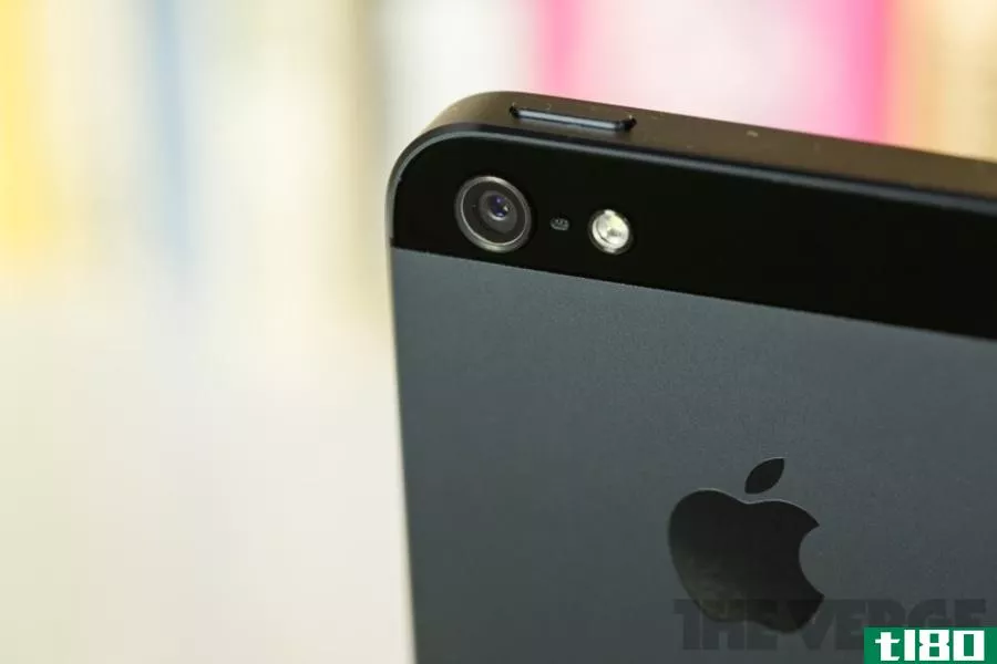 苹果解释了影响iphone5（和其他智能手机）摄像头的紫色光斑问题