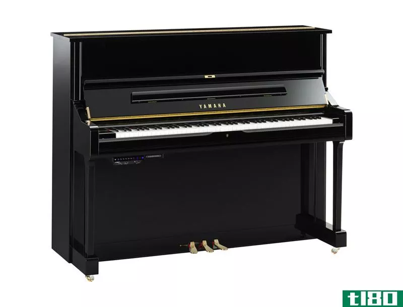雅马哈16000美元的振动钢琴填补了数模鸿沟