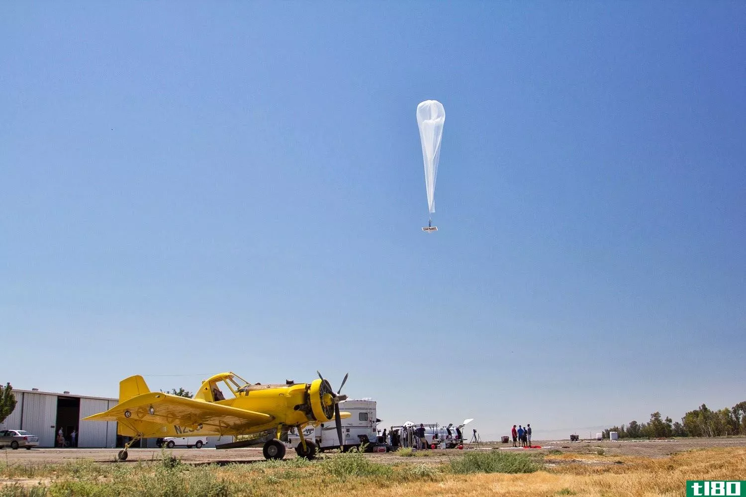 谷歌向法国航天局征集气球专家，将“龙”项目带到生命中