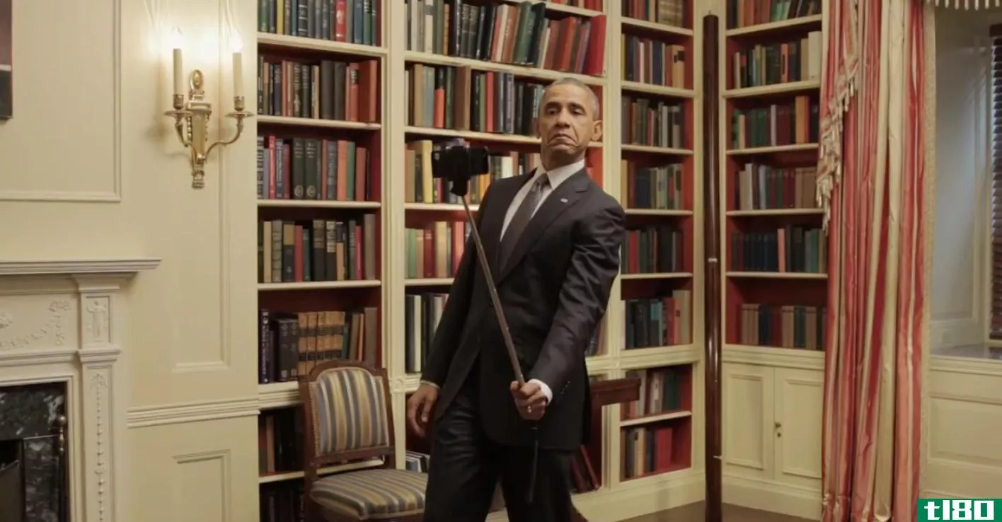 这是奥巴马使用自拍棒的视频