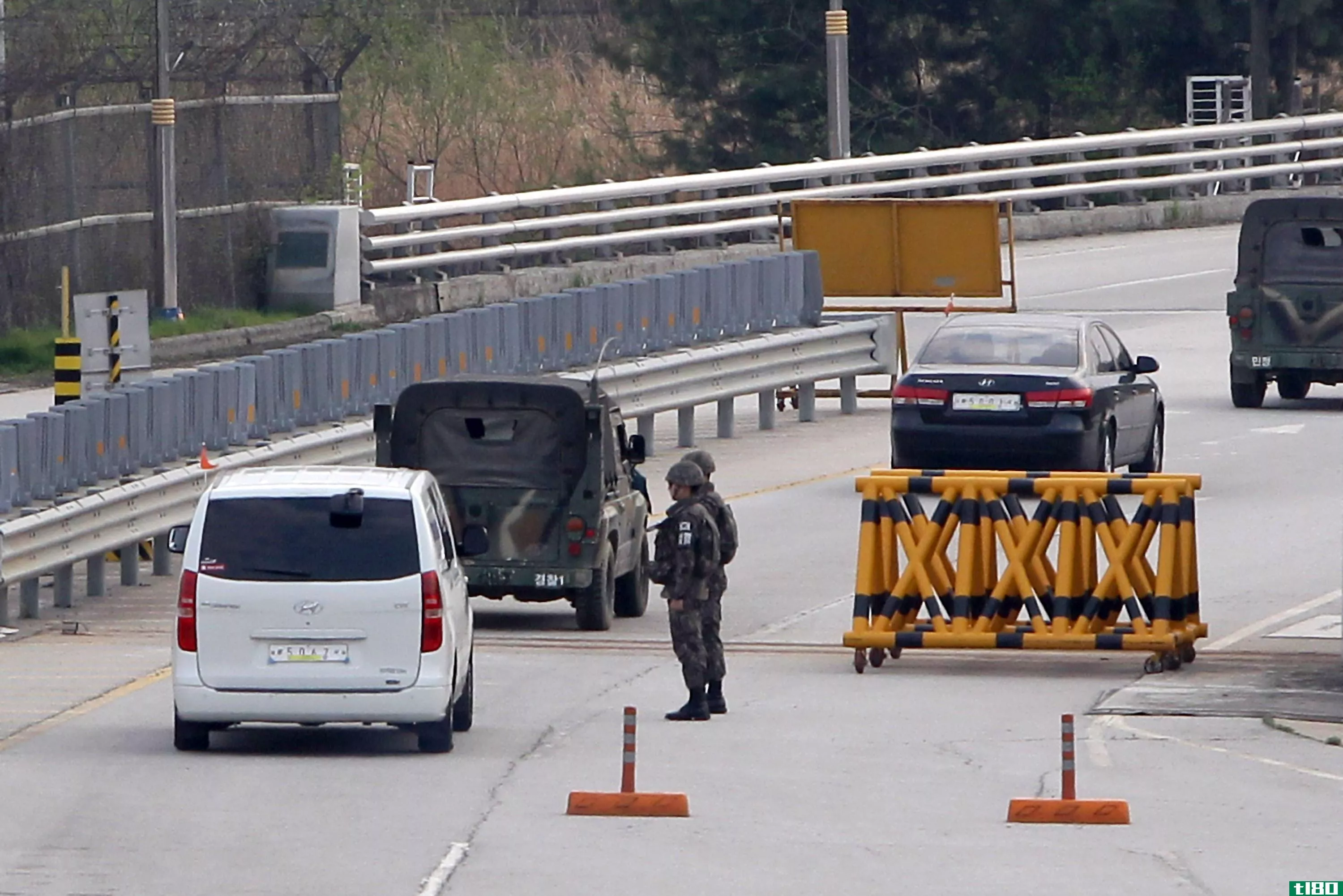 埃博拉疫情被镇压后，朝鲜重新向游客开放边境