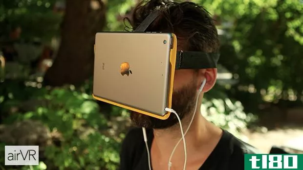 你现在可以把ipad直接贴在脸上体验虚拟现实