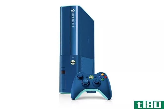 微软用新的蓝色控制台捆绑包重振Xbox360