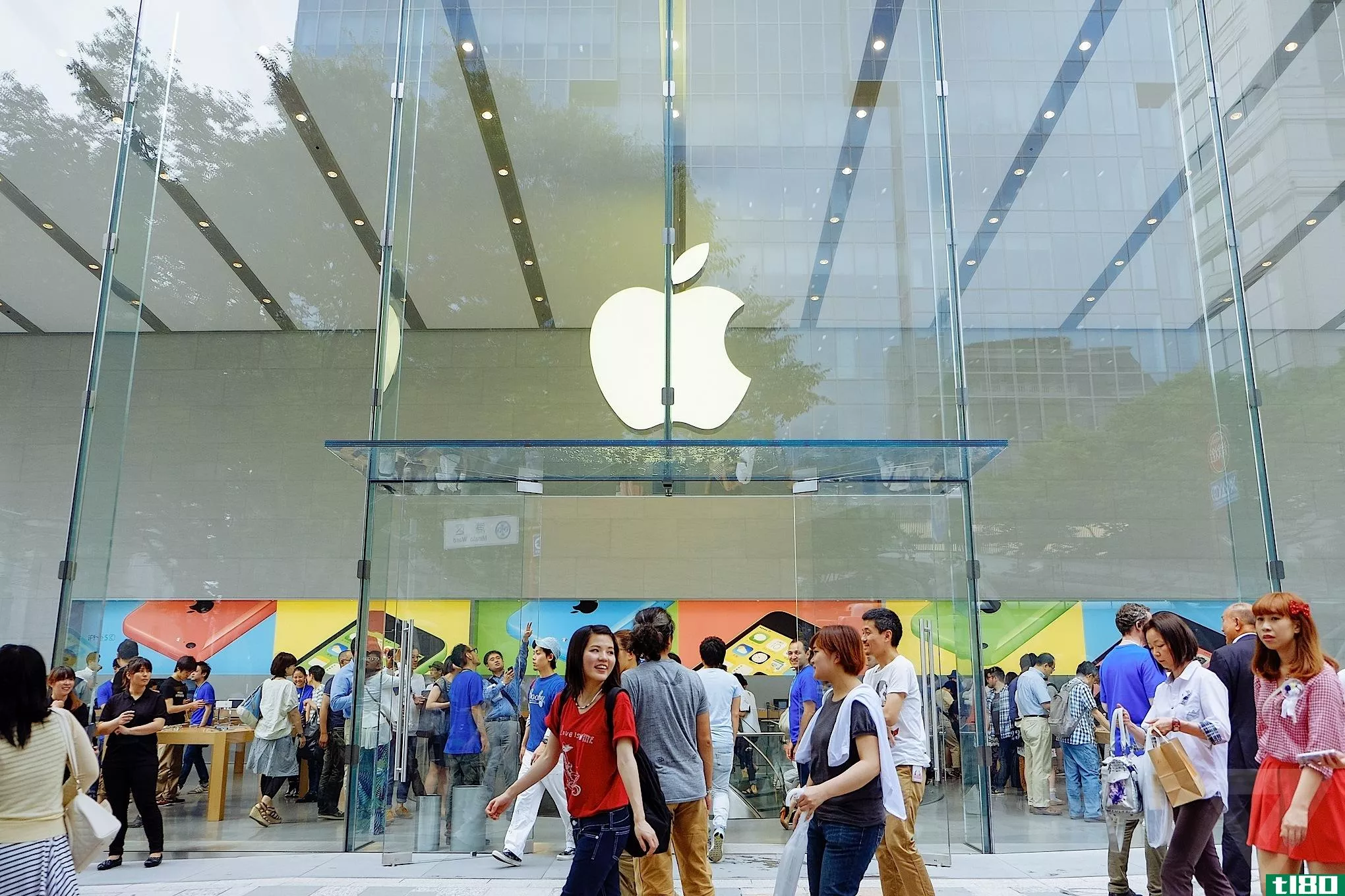 苹果将在线直播iPhone6和iwatch事件